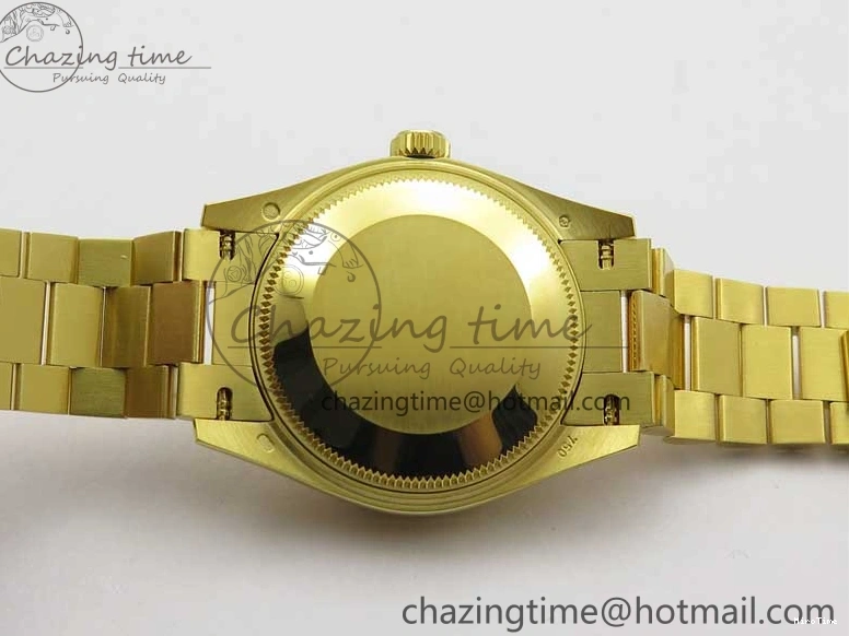 MiroTime 0305 Versatile Daydate 278288 31mm YG EWF Best Edition Green Malachite Dial Crystal Markers on YG President Bracelet ETA 2606